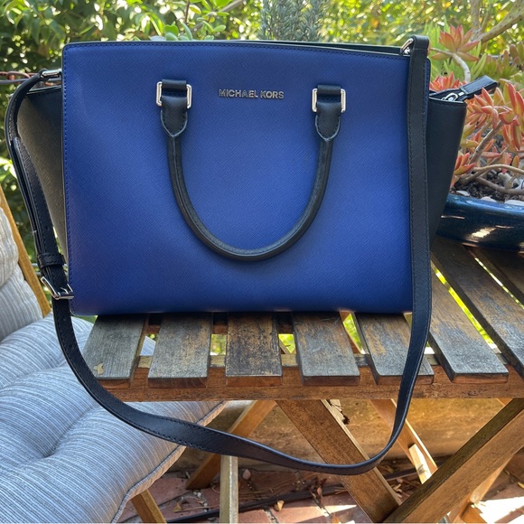 Michael Kors Selma Leather Color Block Blue Black Satchel Handbag Medium - Picture 1 of 7